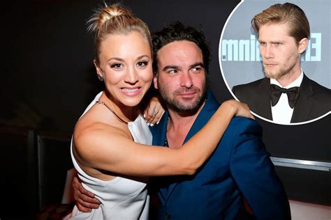 Kaley Cuocos Big Bang Costar And Ex Johnny Galecki Flirts With Her On
