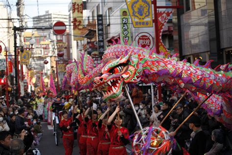 I know photos of china in the spring go viral each year because theirs is about 100 times worse than korea's, but the peninsula. Chinese Spring Festival 2018 (Lunar New Year) | Yokohama ...