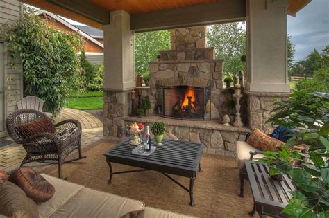 30 Irresistible Outdoor Fireplace Ideas That Will Leave