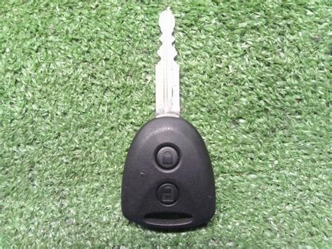 Used Keyless Entry Remote Control Key Daihatsu Hijet Bd S V