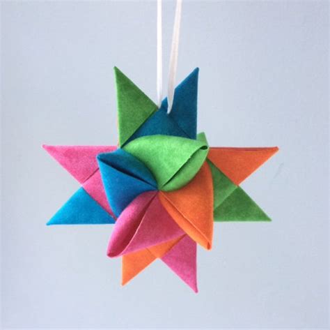 Fabric Folded Star Ornaments Quilting Digest