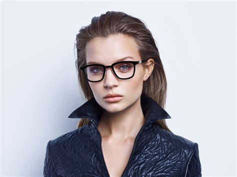Blue Eyes Girl Model Woman Glasses Brunette Wallpaper Coolwallpapersme