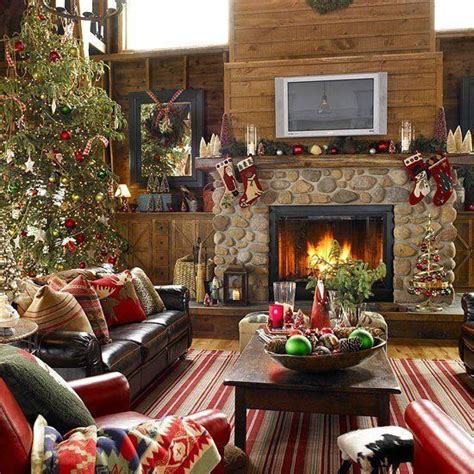 30 Cheerful Christmas Interior Designs Christmas Interiors