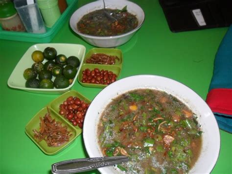 Berikut beberapa kuliner yang berada di wilayah tamiang, aceh diantaranya : Bubur Pedas Pak Ngah Sajian Unik Khas Pontianak - Kuliner Pontianak | Makanan, Resep masakan ...