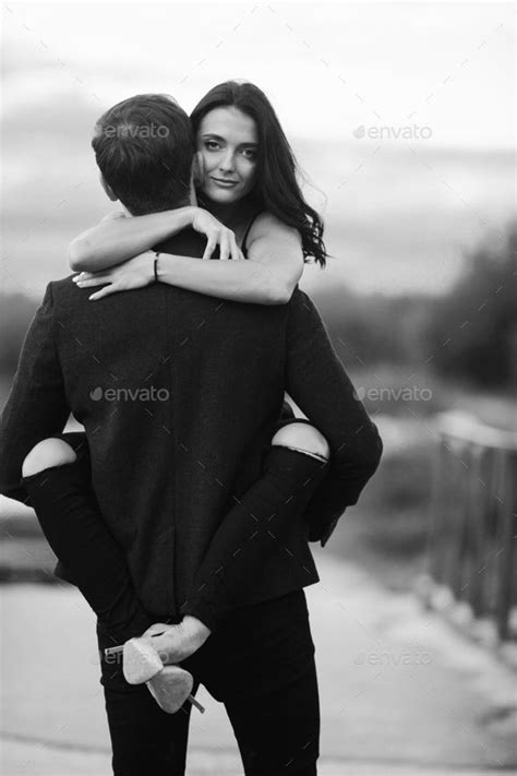 Man Holding His Girlfriend On Hands Man Carrying Woman Man Hug Guy Pictures