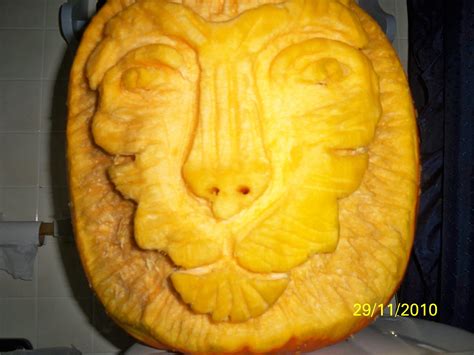 Lion Pumpkin With Images Pumpkin Carving Pumpkin Art Pumpkin