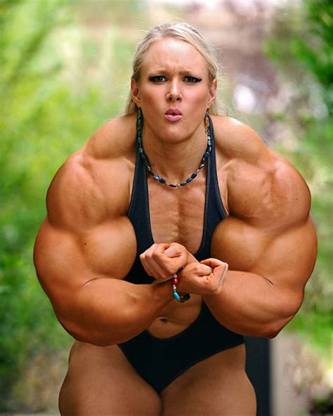 muscle 364 by johnnyjoestar on deviantart muscle women body building women female athletes
