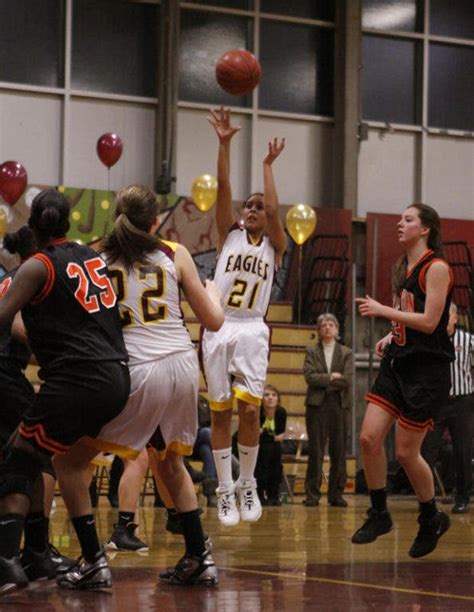 Freshman Stars In Sharon Girls Hoop Senior Night Win Sharon Ma Patch