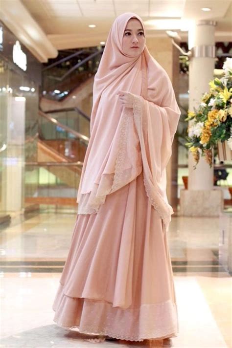 √ 30 Model Kebaya Syari Muslimah Wisuda Pesta Modern