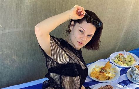 Jessie J Embraces Her Cellulite In Latest Instagram Pic