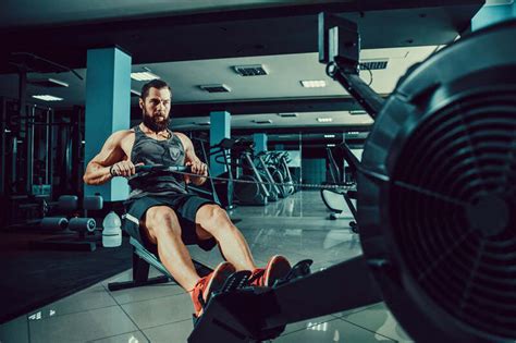 How To Build Ripped Muscles From Rowing Noob Gains