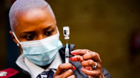 as the third wave peaks in gauteng healthcare system still under pressure with more than 8 000