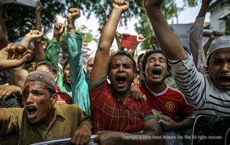 Di myanmar, kerakyatan etnik rohingya dinafikan, manakala di bangladesh mereka dianggap sebagai pendatang haram. Suara etnik Rohingya di Malaysia: Selamatkan saudara ...