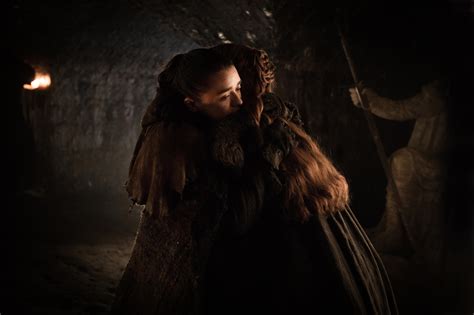 Arya And Sansa X The Spoils Of War Arya Stark Photo Fanpop