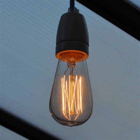 Old Fashioned Light Bulbs For Creating Captivating Vintage Enlightement