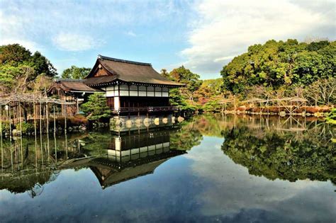 Heian Shrine Gardens Japan Experience