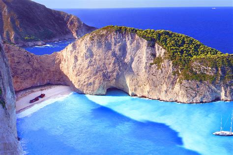 10 Best Greek Islands You Need To Visit This 2020 Greece Visa