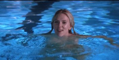 Gifs Of Celebrity Bouncing Boobs Gifs Izispicy