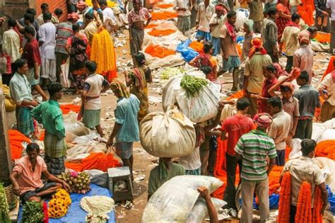 12 popular traditional markets in India worth visiting