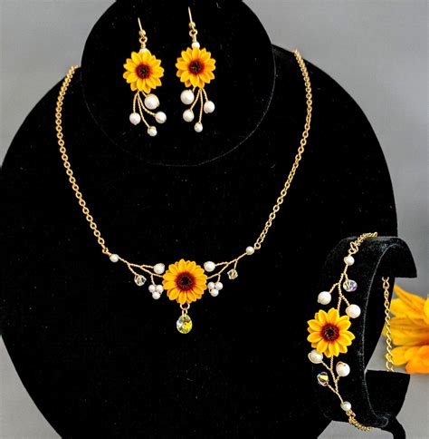 Sunflower Jewelry Set Sunflower Pearl Necklace Sunflower Etsy