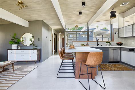 Pacific Coast Builders.com