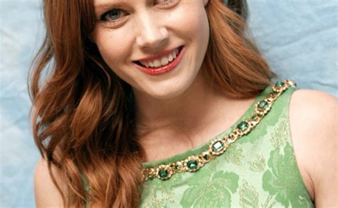 Top 10 Most Beautiful Red Headed Actresses Reelrundown Otosection