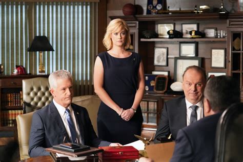 Abigail Hawk On A Baker Centric Blue Bloods Episode And Reaching 200