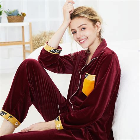 women winter pajamas set 2018 polyester turn down sleepwear sexy women pajamas nightwear home