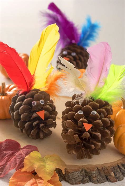 Easy Thanksgiving Pinecone Turkey Craft Diy Candy