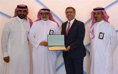 وزارة ريادية في قيادة السياحة المستدامة ودعمها وتنميتها لتعزيز دورها في الأقتصاد الوطني والمجتمع الأردني. وزارة السياحة السعودية تصنيف الفنادق - Sahara Blog's