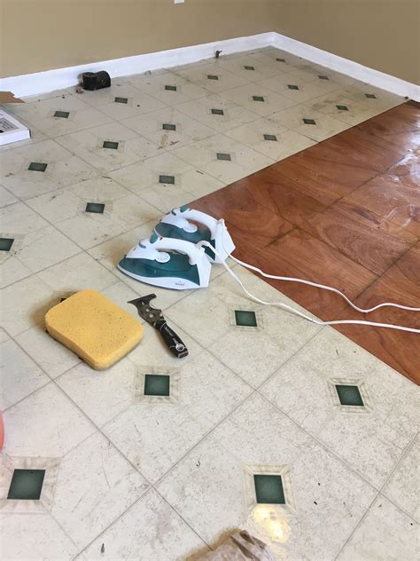 How To Remove Floor Tiles Without Breaking Them Diy
