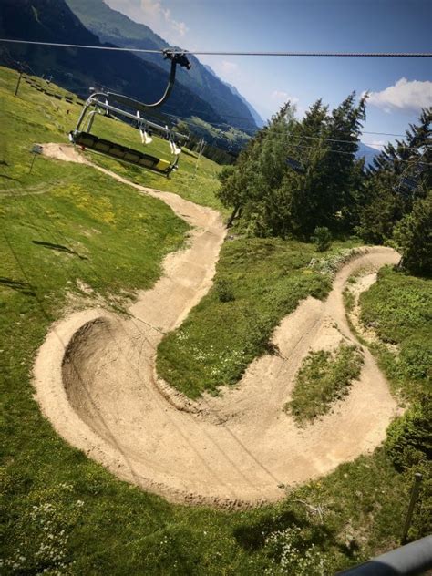 Cycling in les gets ★ with currently 27 cycle routes all around les gets there are plenty of options for outdoor enthusiasts. Morzine mountain bike holidays frequently asked questions | MTB BEDS