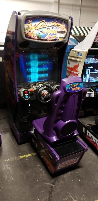 Cruisin Exotica Sitdown Racing Arcade Game 2
