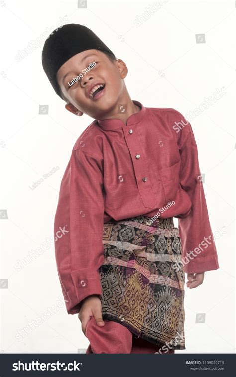 Malay Muslim Boy Wearing Traditional Malay Stock Photo 1109049713
