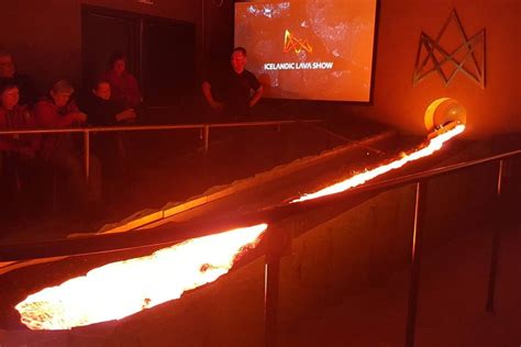 Icelandic Lava Show Spectacle De Lave En Fusion à Vík