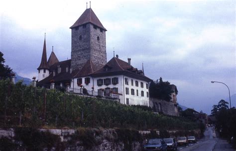 The Castle At Spiez On Lake Thun In Switzerland Spiez Lake Thun