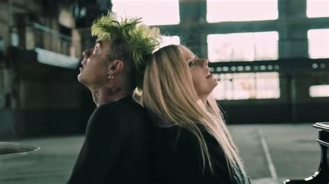 Mod Sun E Avril Lavigne Lançam Clipe Para O Single Flames Confira Vagalume