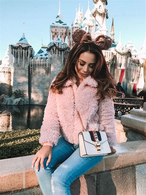 Https://wstravely.com/outfit/disneyland Outfit Ideas Winter