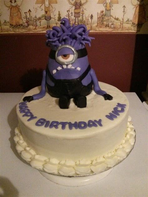 Purple Minion Purple Minions Cake Despicable Me 2 Minions
