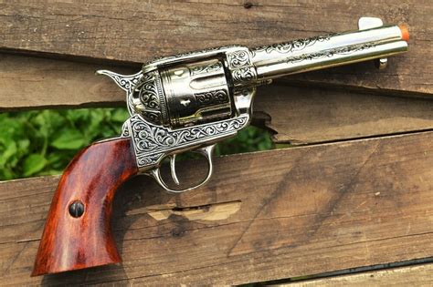 Colt M1873 Peacemaker Fast Draw Revolver Single Action Army Denix