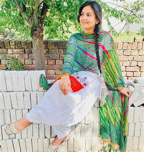 Punjabi Dress Punjabi Salwar Suits Punjabi Fashion Beautiful Girls Pics Girl Pictures Cover