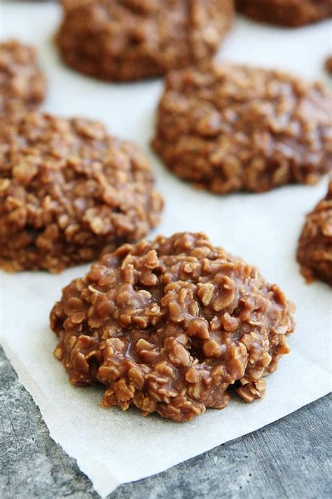 Healthy vegan oatmeal cookie bites are the perfect snack. No Bake Cookie Recipe