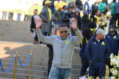 Agent Gives Update On Andile Jalis Future At Sundowns