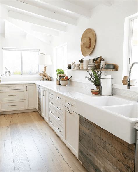 Great savings & free delivery / collection on many items. Rustic Modern Farmhouse Kitchen Design Ideas - Maison de Pax