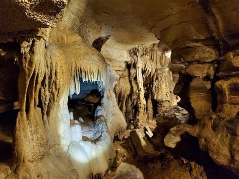 Crystal Onyx Cave Cave City 2019 All You Need To Know Before You Go