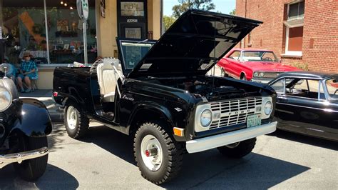 A Rare Fully Restored 68 Ford Bronco Roadster Classiccars