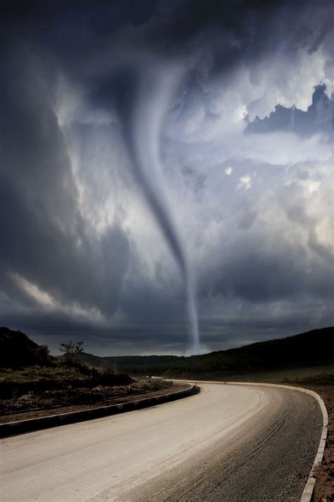 What Causes Death In A Tornado