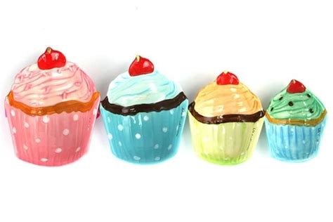 I bet you knew the answer. Cupcake Measuring Cups