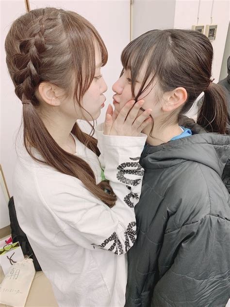Lesbian Couple Lesbian Girls Cute Lesbian Couples Cute Japanese Girl