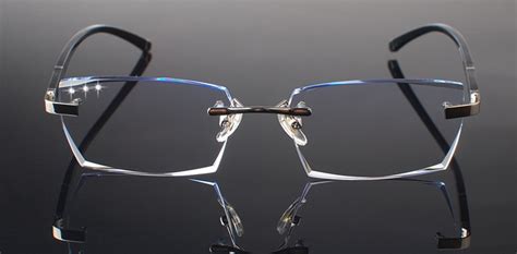 Pure Titanium Eyeglasses Frame Diamond Cutting Edges Fashion Silver Men Glasses Eyewear Frame